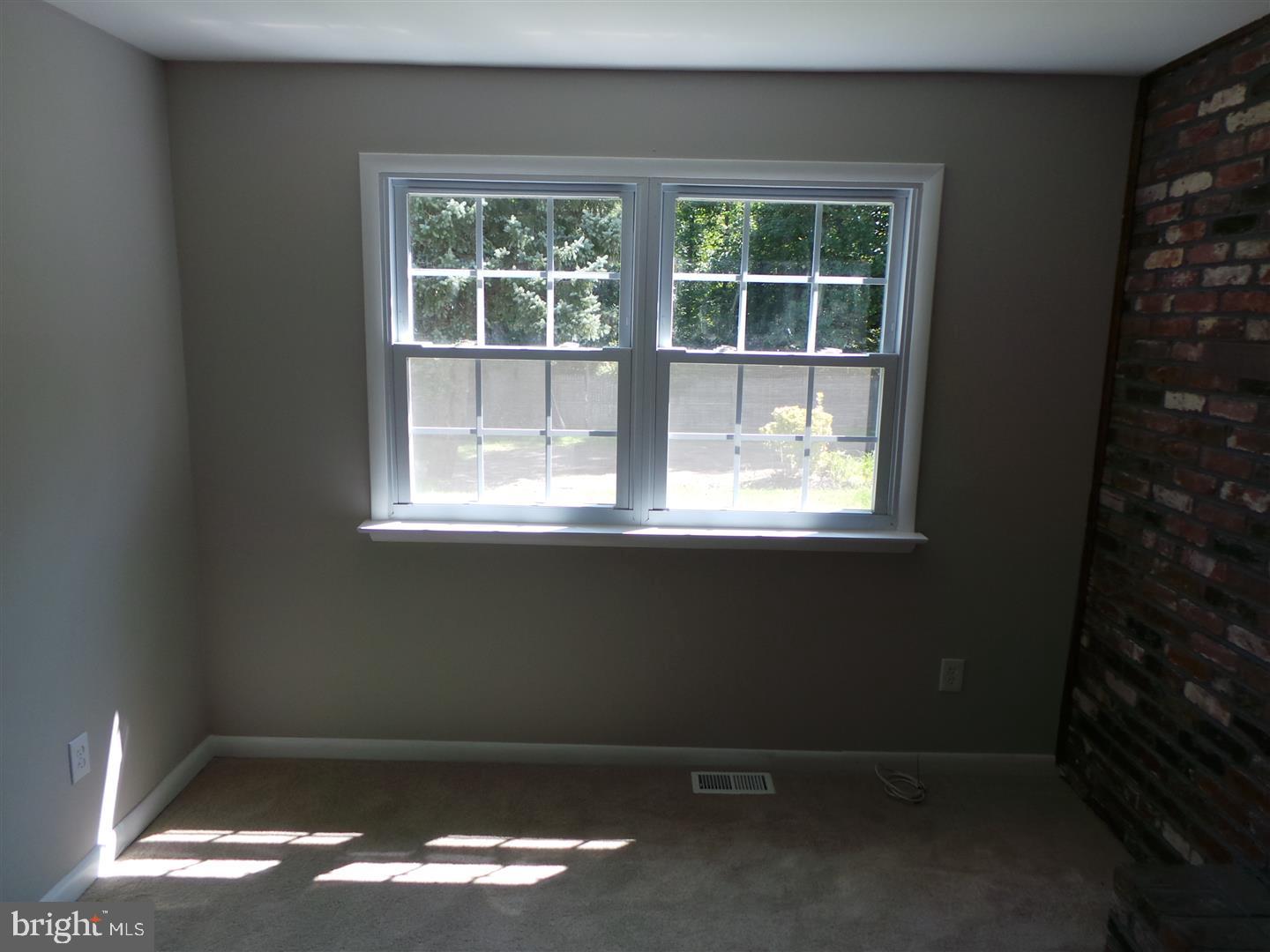 44 Spring Hill Drive Clementon, NJ 08021 - Photo 13 of 22