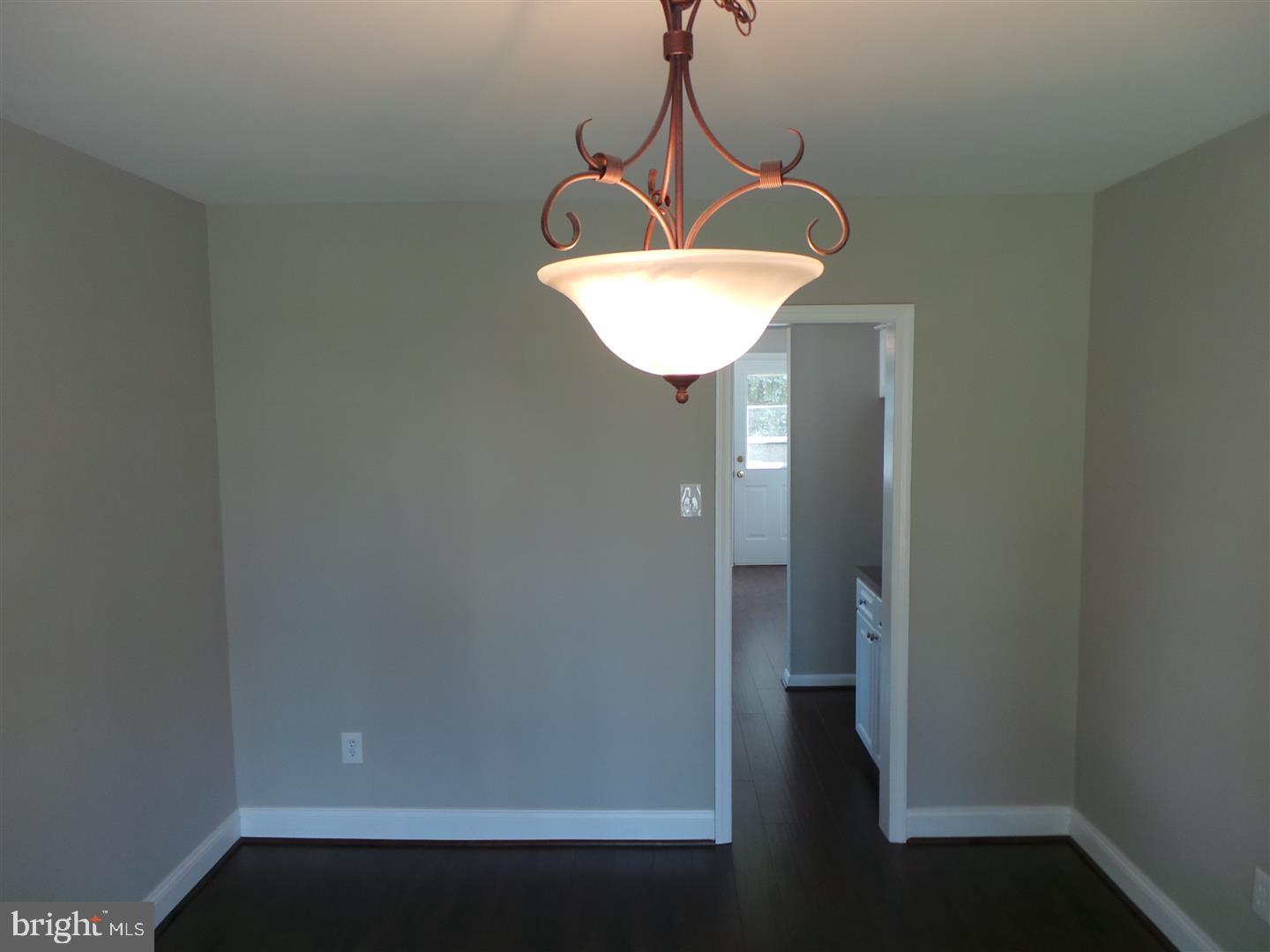 44 Spring Hill Drive Clementon, NJ 08021 - Photo 7 of 22