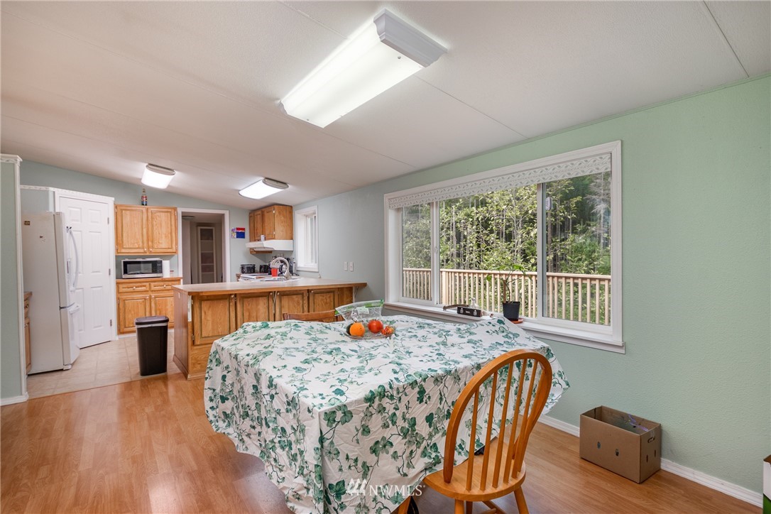 4541 Lyon Road Oak Harbor, WA 98277 - Photo 11 of 34 Gallery Image 11