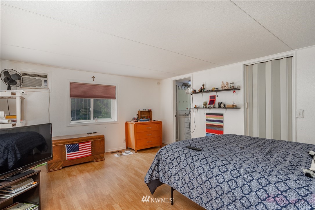 4541 Lyon Road Oak Harbor, WA 98277 - Photo 19 of 34 Gallery Image 19