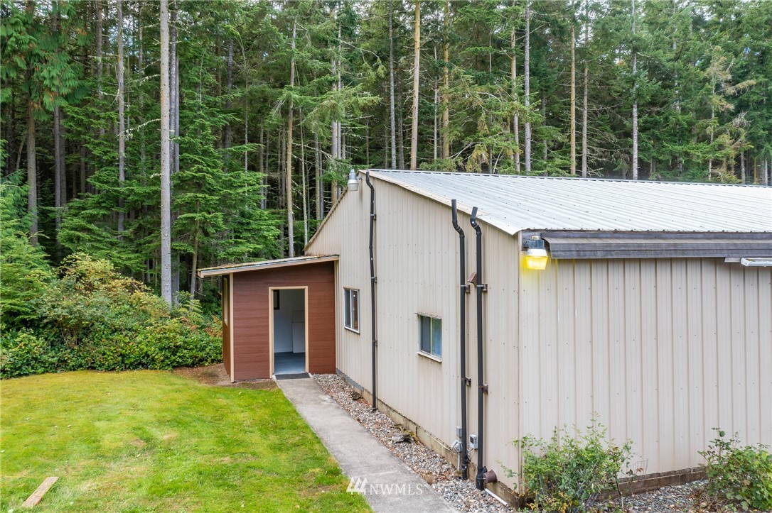 4541 Lyon Road Oak Harbor, WA 98277 - Photo 21 of 34 Gallery Image 21