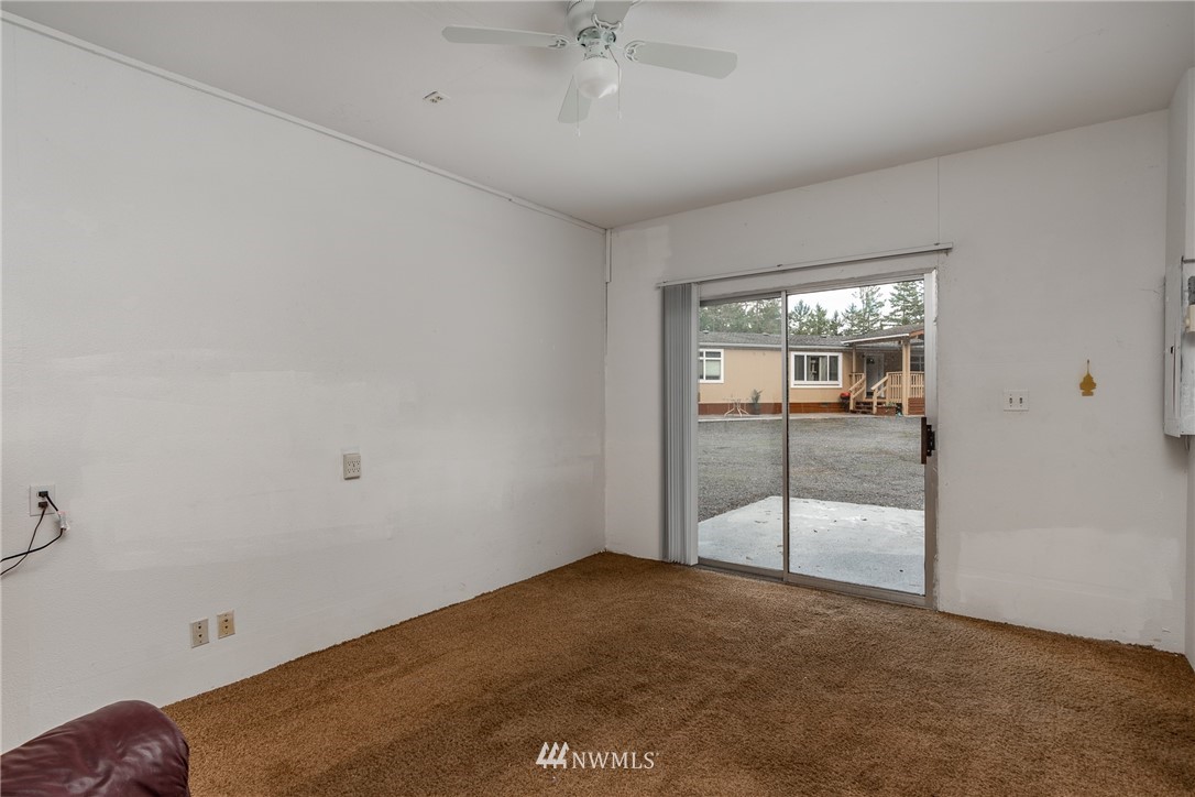 4541 Lyon Road Oak Harbor, WA 98277 - Photo 25 of 34 Gallery Image 25