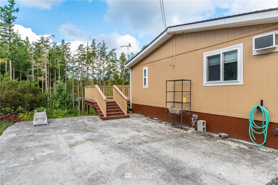 4541 Lyon Road Oak Harbor, WA 98277 - Photo 27 of 34 Gallery Image 27