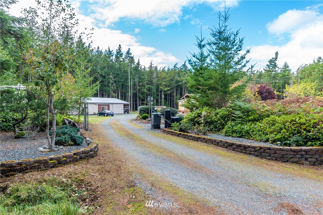 4541 Lyon Road Oak Harbor, WA 98277 - Photo 4 of 34 Gallery Image 4