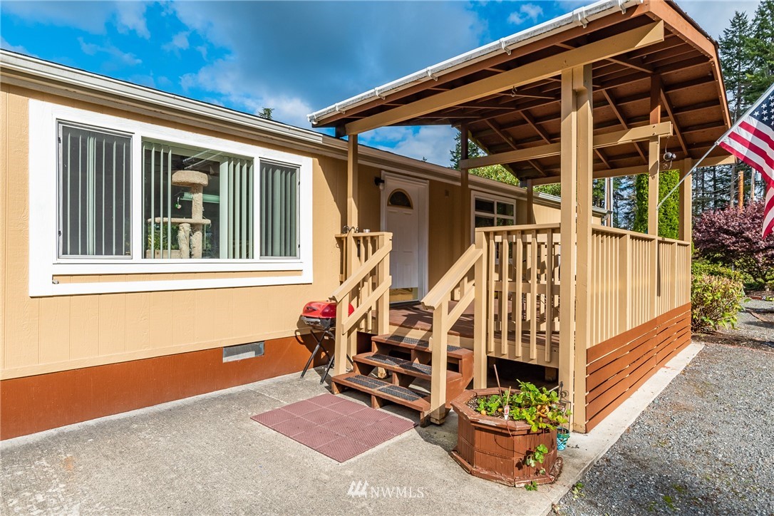 4541 Lyon Road Oak Harbor, WA 98277 - Photo 6 of 34 Gallery Image 6