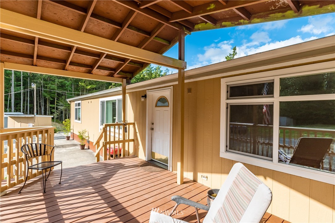 4541 Lyon Road Oak Harbor, WA 98277 - Photo 7 of 34 Gallery Image 7