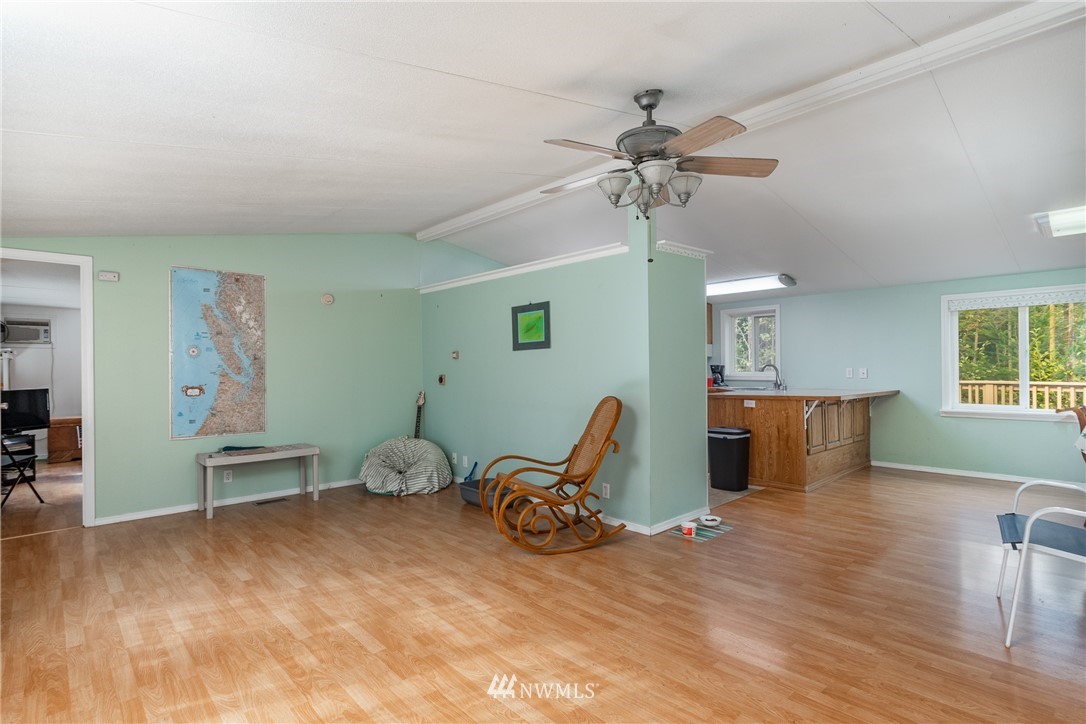 4541 Lyon Road Oak Harbor, WA 98277 - Photo 8 of 34 Gallery Image 8