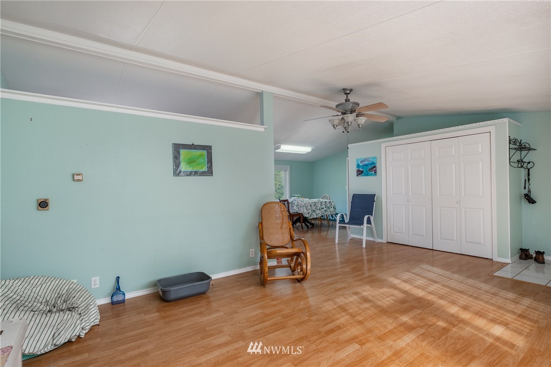 4541 Lyon Road Oak Harbor, WA 98277 - Photo 9 of 34 Gallery Image 9