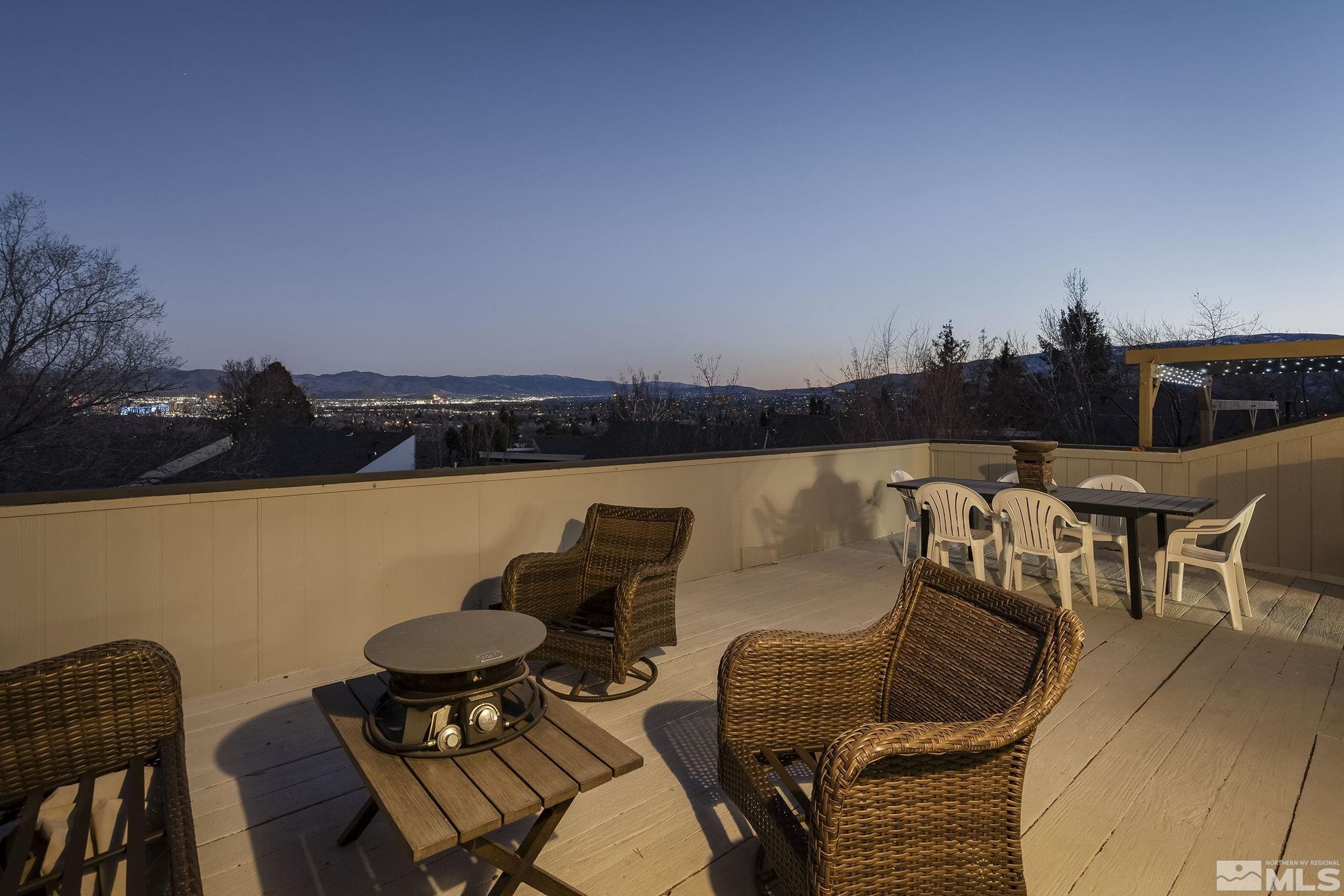 1860 Balboa Drive Reno, NV 89503 - Photo 23 of 33 Photo 23