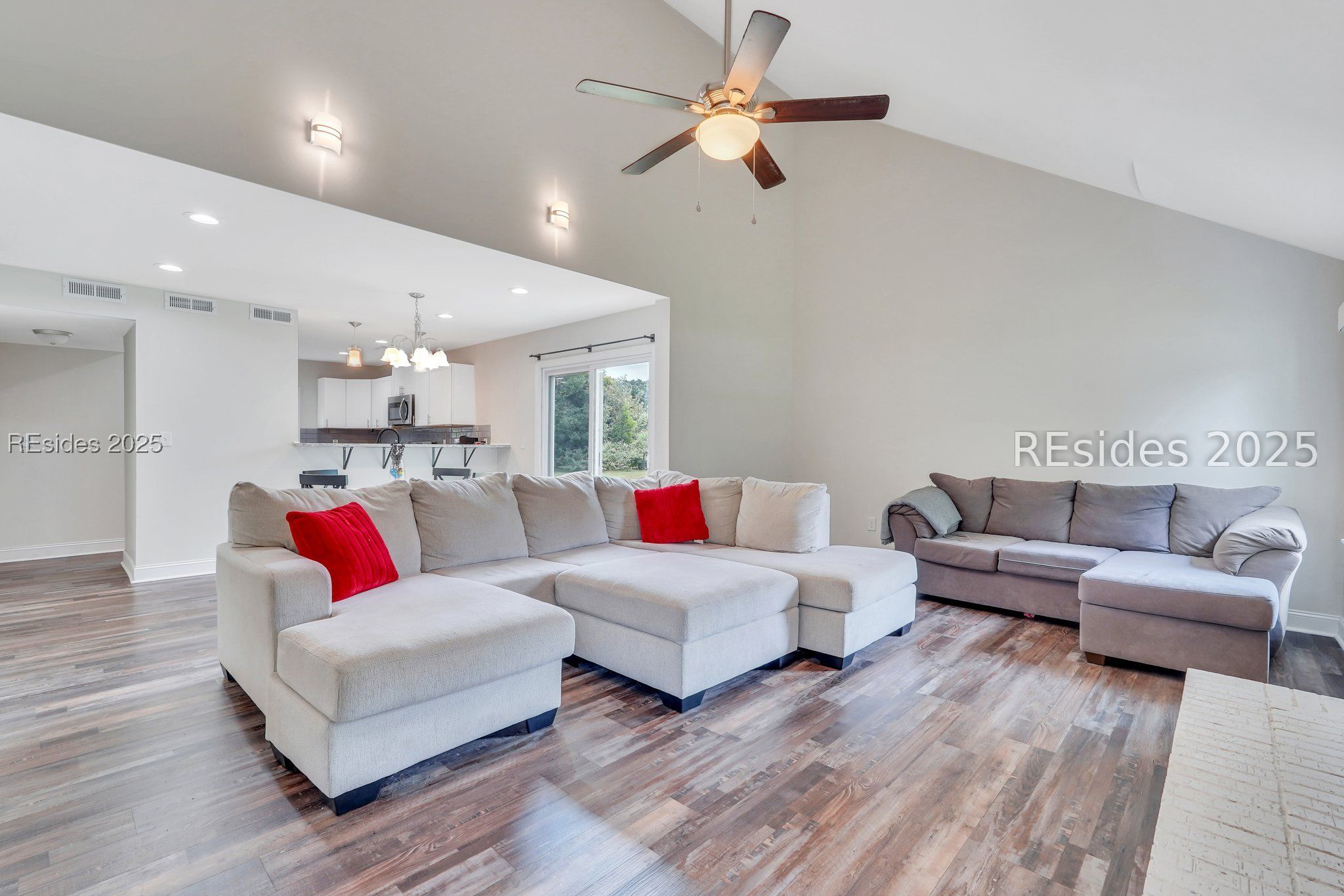 715 State Rd S-7-721 Beaufort, SC 29906 - Photo 3 of 18