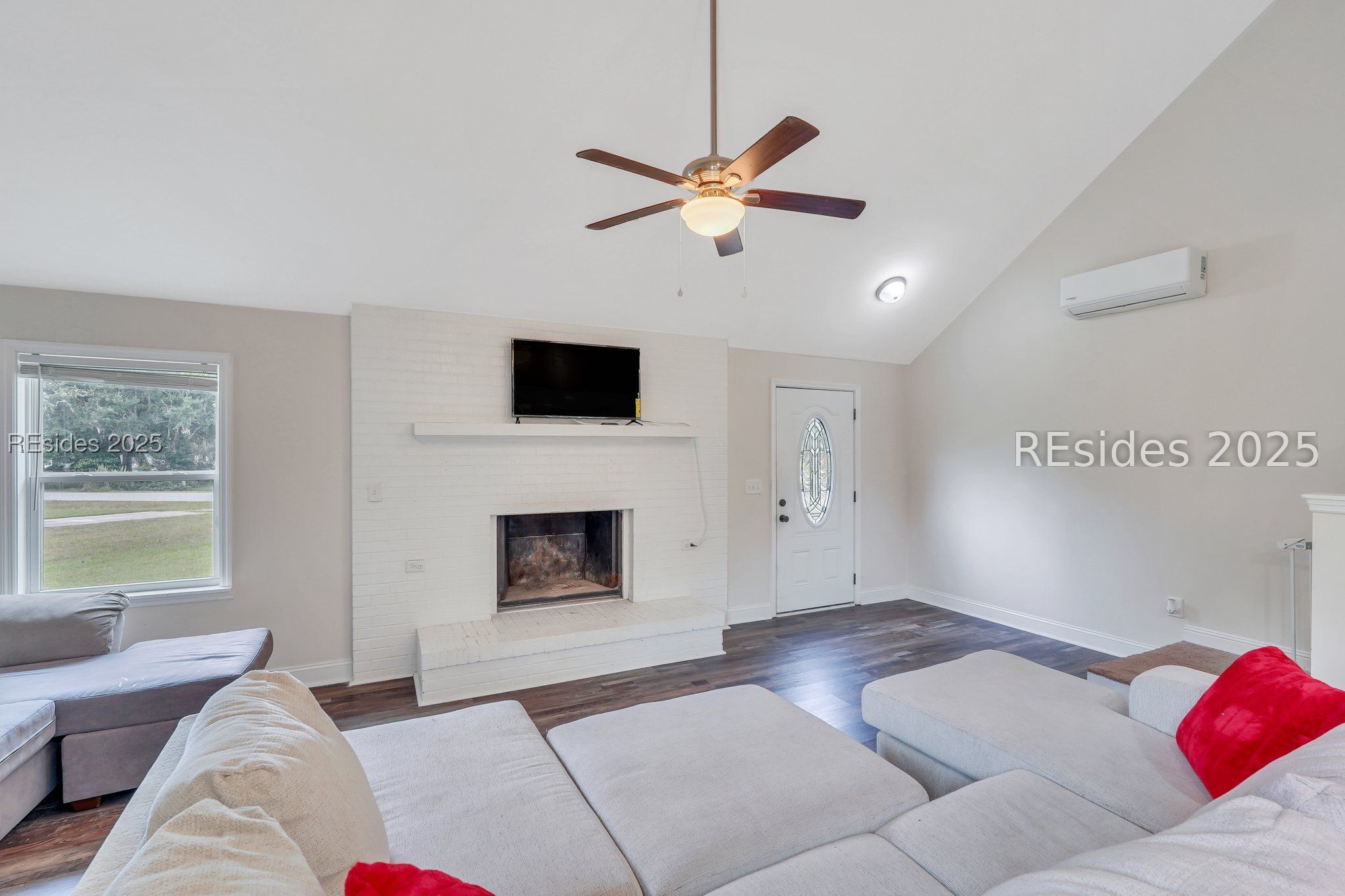 715 State Rd S-7-721 Beaufort, SC 29906 - Photo 6 of 18