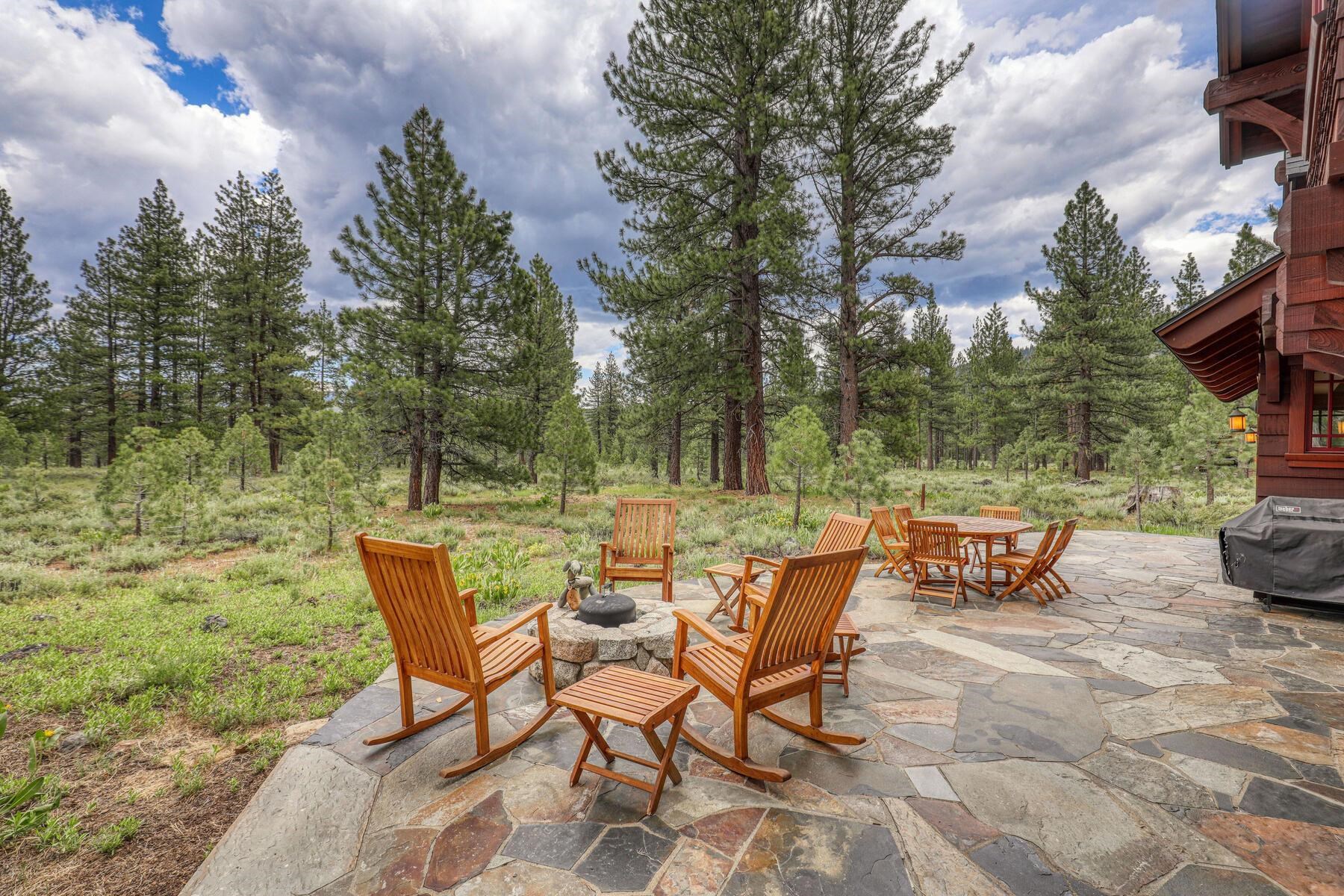 8433 Jake Teeter Drive Truckee, CA 96161 - Photo 4 of 21 a view of a chairs and table in the patio