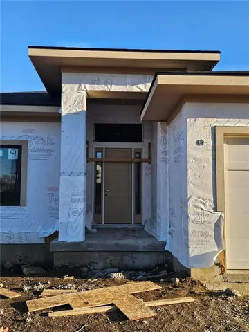 $898,500 | 11271 South Sunray Drive, Olathe, KS 66061