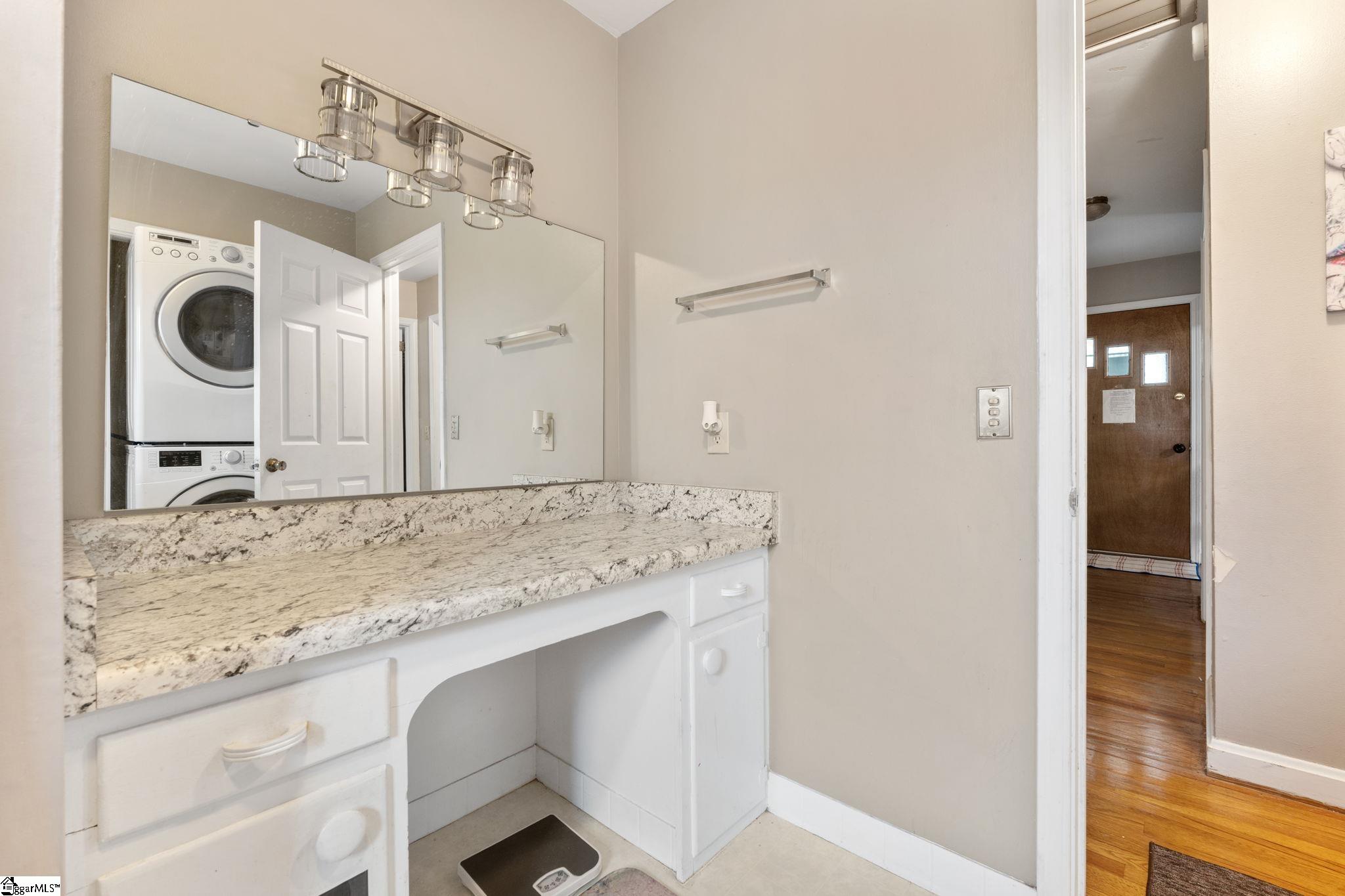 912 South Main Street Greer, SC 29650 - Photo 4 of 15
