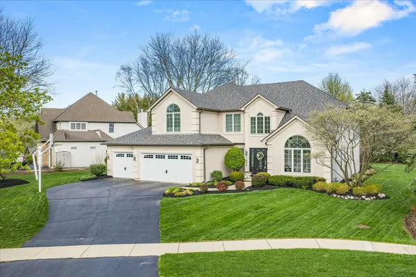 $675,000 | 1692 Sauk Drive, Batavia, IL 60510