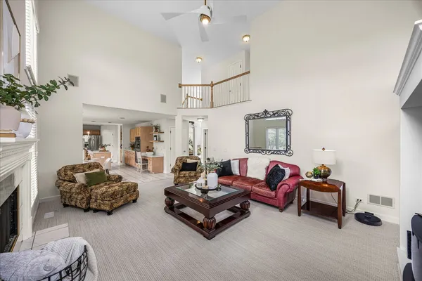 $675,000 | 1692 Sauk Drive, Batavia, IL 60510