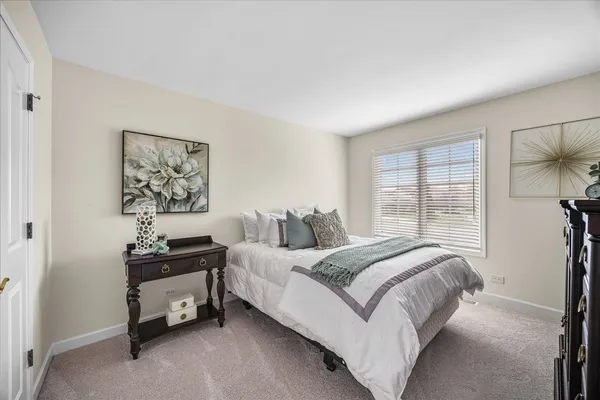 $675,000 | 1692 Sauk Drive, Batavia, IL 60510
