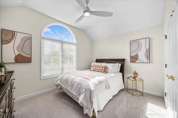 $675,000 | 1692 Sauk Drive, Batavia, IL 60510