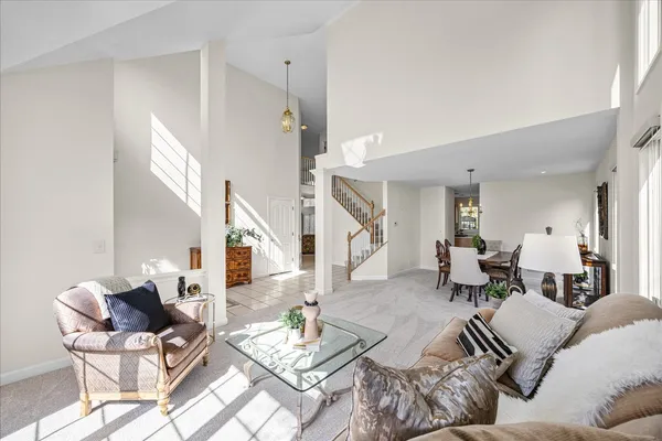 $675,000 | 1692 Sauk Drive, Batavia, IL 60510