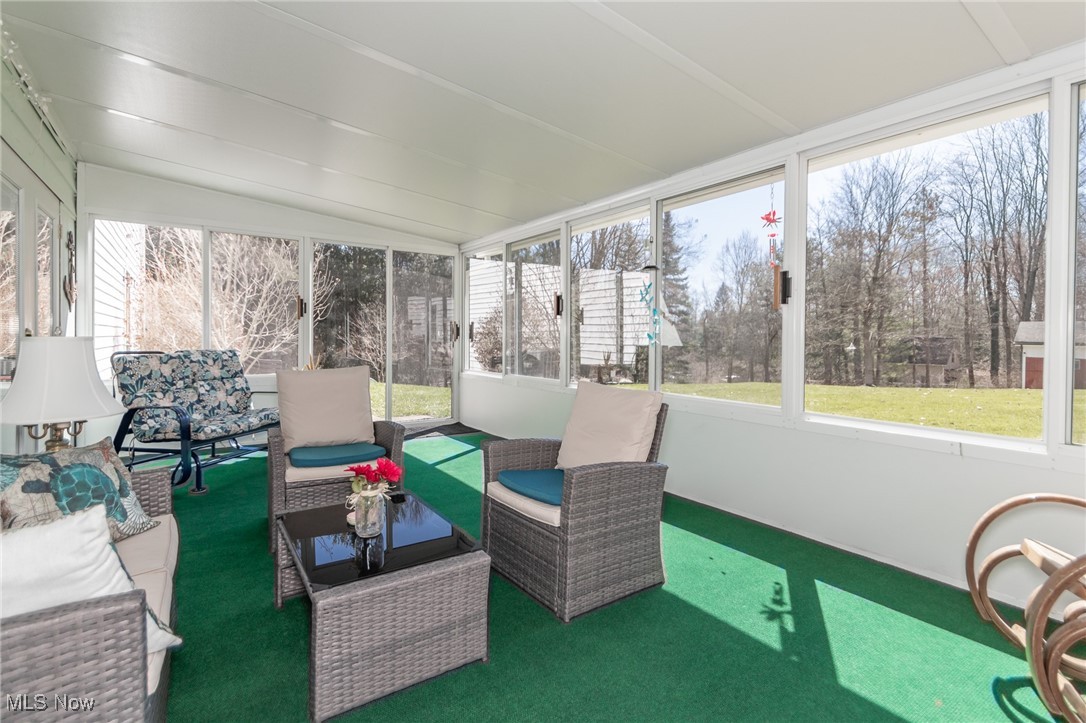 10495 Mulberry Road Chardon, OH 44024 - Photo 25 of 48 Sunroom / solarium with view of landscape