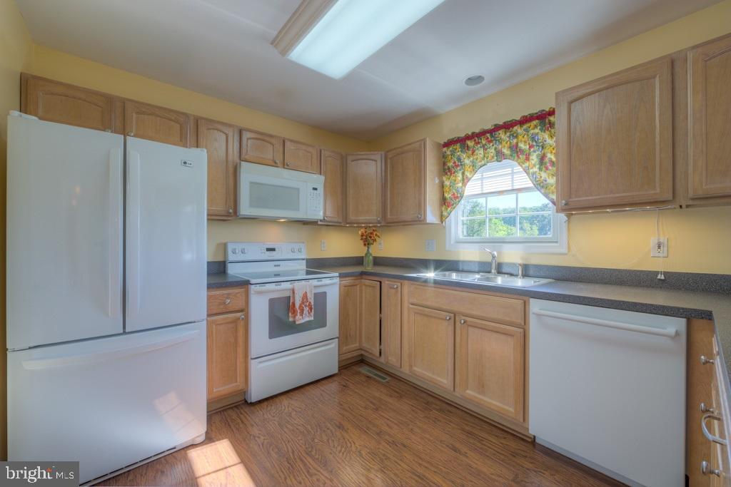 9288 Stonegate Lane Rhoadesville, VA 22542 - Photo 14 of 53 Open Kitchen, under counter lighting-Bosch DW