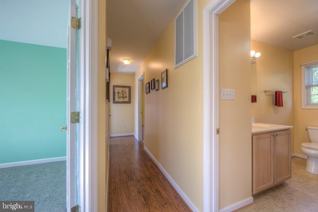 9288 Stonegate Lane Rhoadesville, VA 22542 - Photo 26 of 53 Hallway to bedrooms & baths