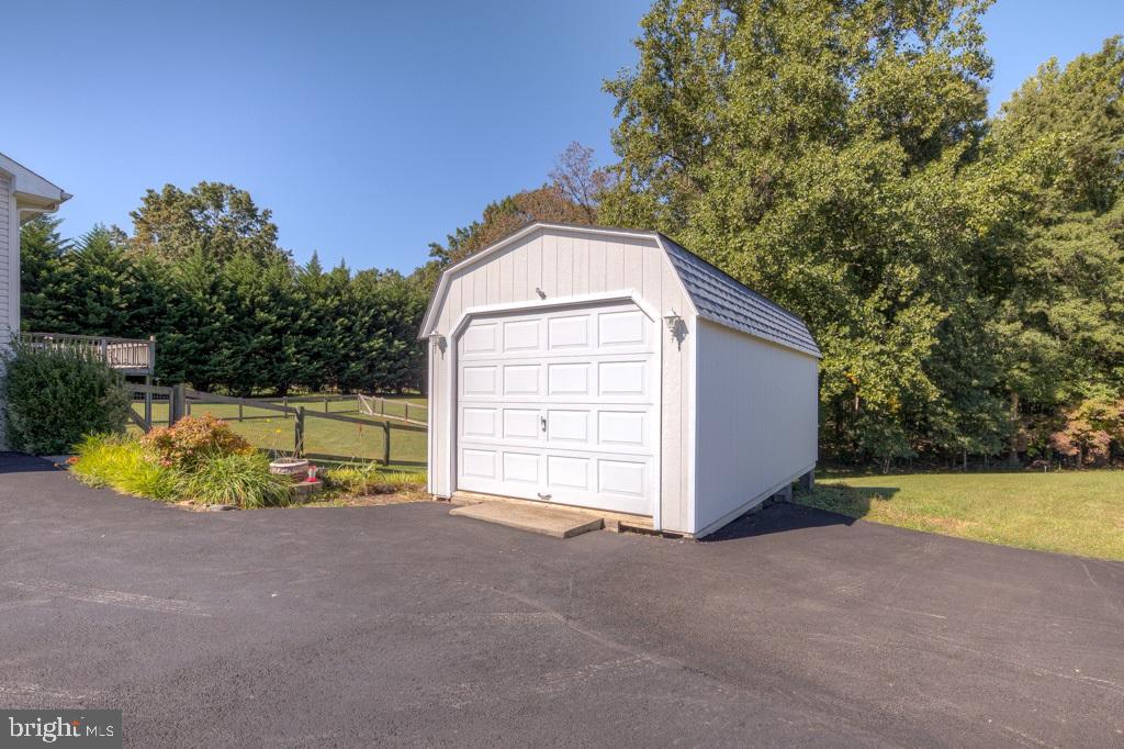 9288 Stonegate Lane Rhoadesville, VA 22542 - Photo 41 of 53 Large Shed with a brand new roof!