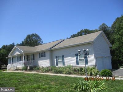 9288 Stonegate Lane Rhoadesville, VA 22542 - Photo 47 of 53 Older photo view of front.