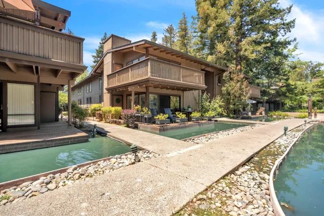 $239,900 | 2410 Larkspur Lane, Unit 243, Sacramento, CA 95825