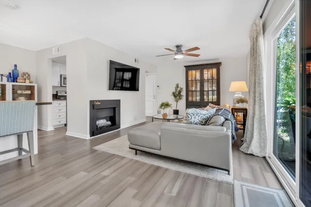 $239,900 | 2410 Larkspur Lane, Unit 243, Sacramento, CA 95825