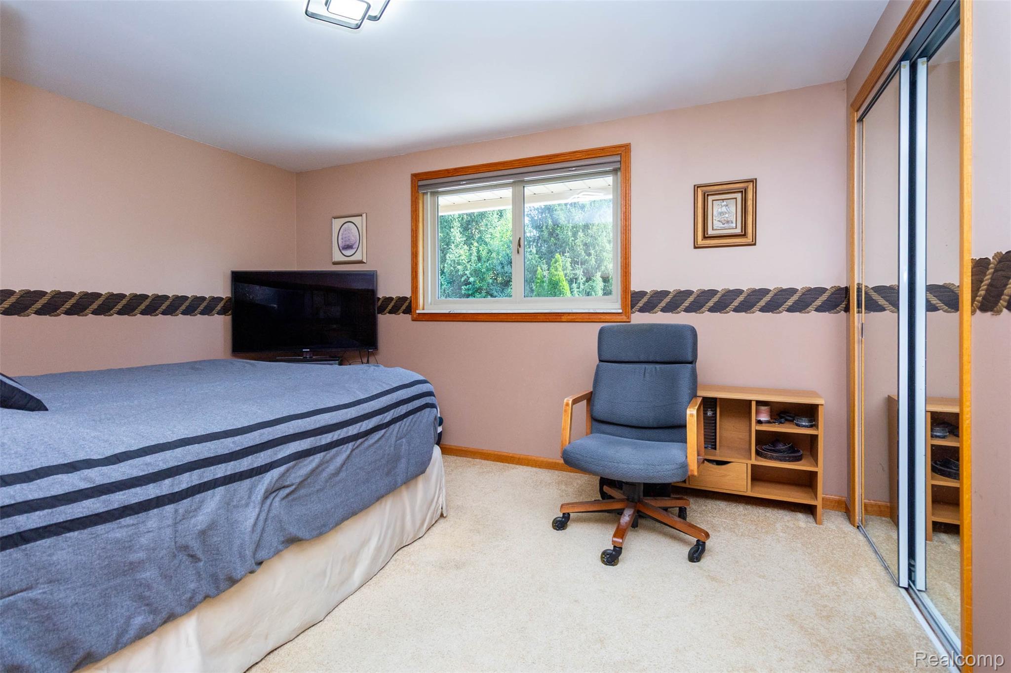 315 Meadowlake Road Canton, MI 48188 - Photo 21 of 43 interior (16).jpg
