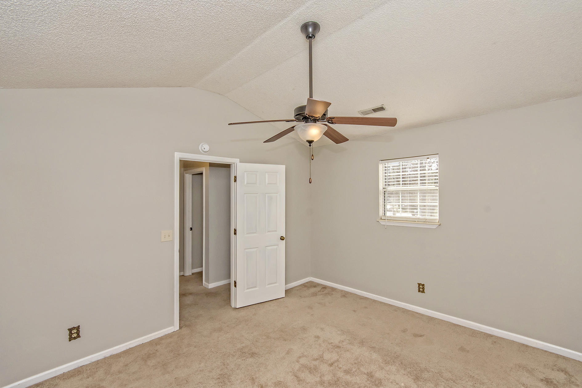 2412 Castlereagh Road Charleston, SC 29414 - Photo 24 of 47 Master Bedroom