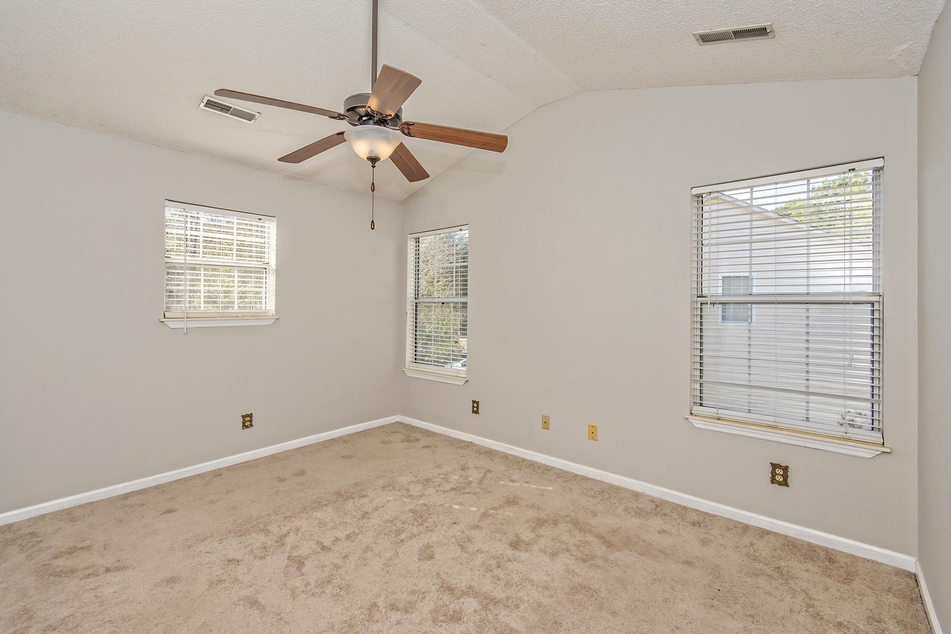 2412 Castlereagh Road Charleston, SC 29414 - Photo 25 of 47 Master Bedroom