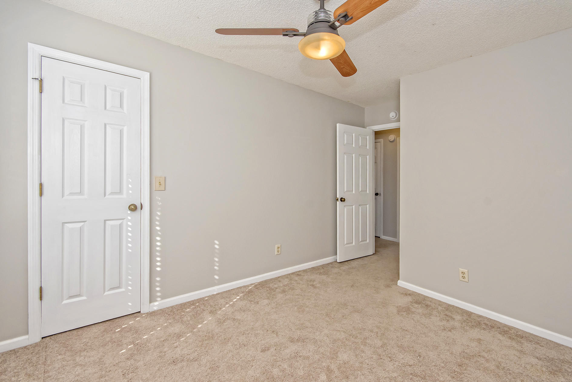 2412 Castlereagh Road Charleston, SC 29414 - Photo 32 of 47 Bedroom 3