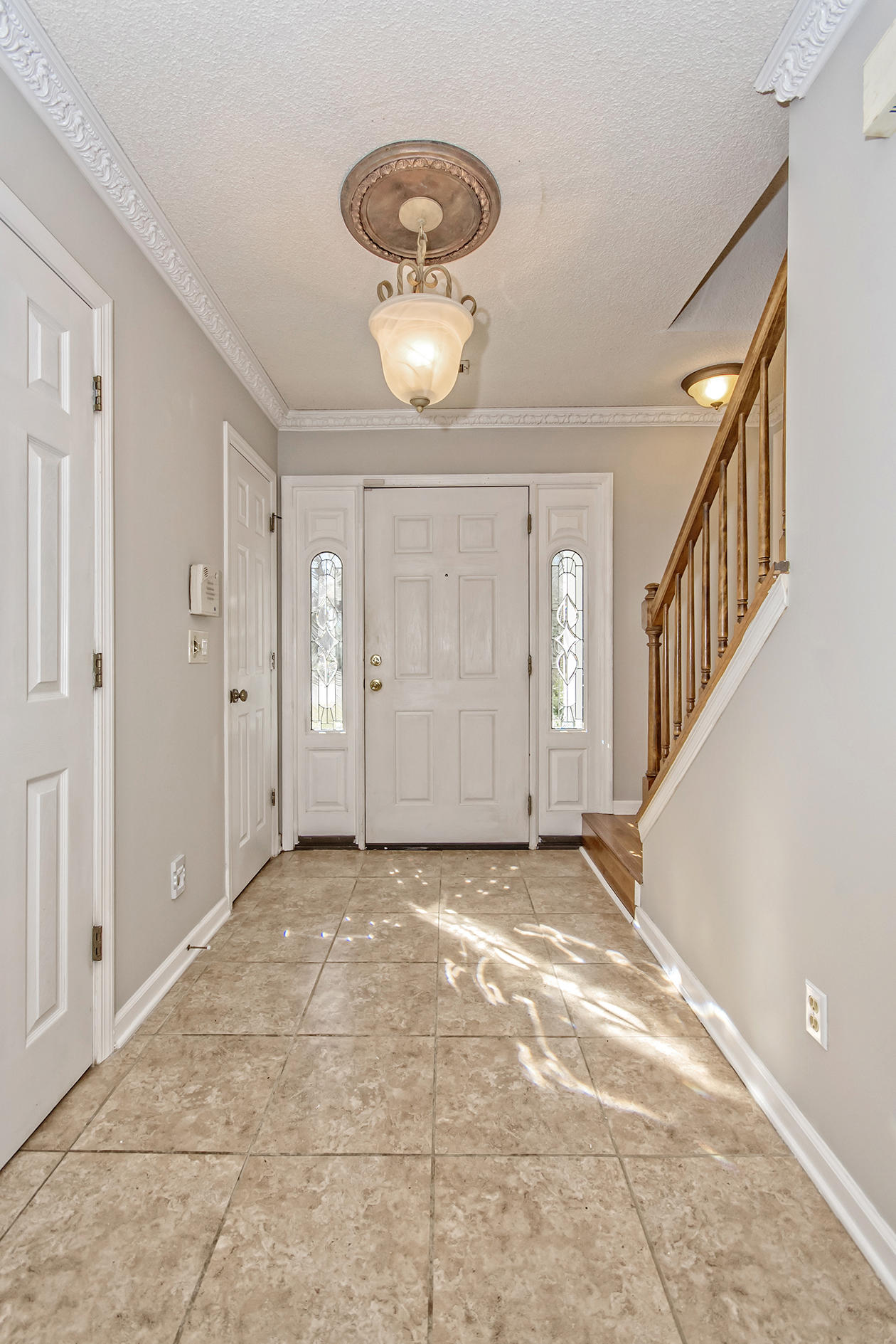 2412 Castlereagh Road Charleston, SC 29414 - Photo 5 of 47 Foyer