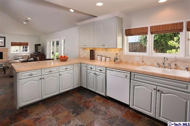 1915 Cañada Boulevard Glendale, CA 91208 - Photo 18 of 42 a kitchen with a sink and cabinets