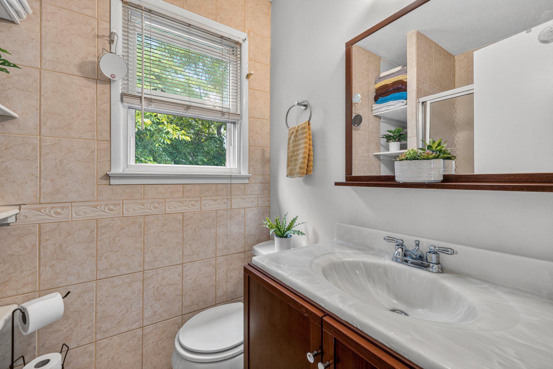 2311 Coleridge Drive Silver Spring, MD 20910 - Photo 20 of 47 Bright mian bedroom full bathroom oasis.