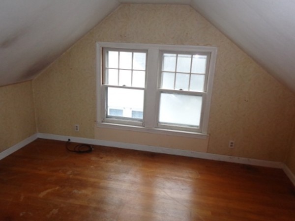 330 Commonwealth Avenue Springfield, MA 01108 - Photo 10 of 12 Gallery Image 10