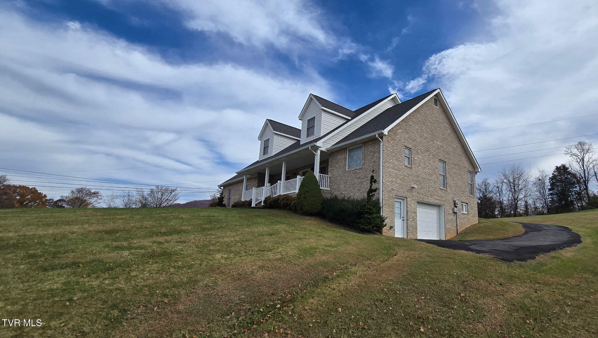 392 Reynolds Road Elizabethton, TN 37643 - Photo 43 of 43 3080635793752647631