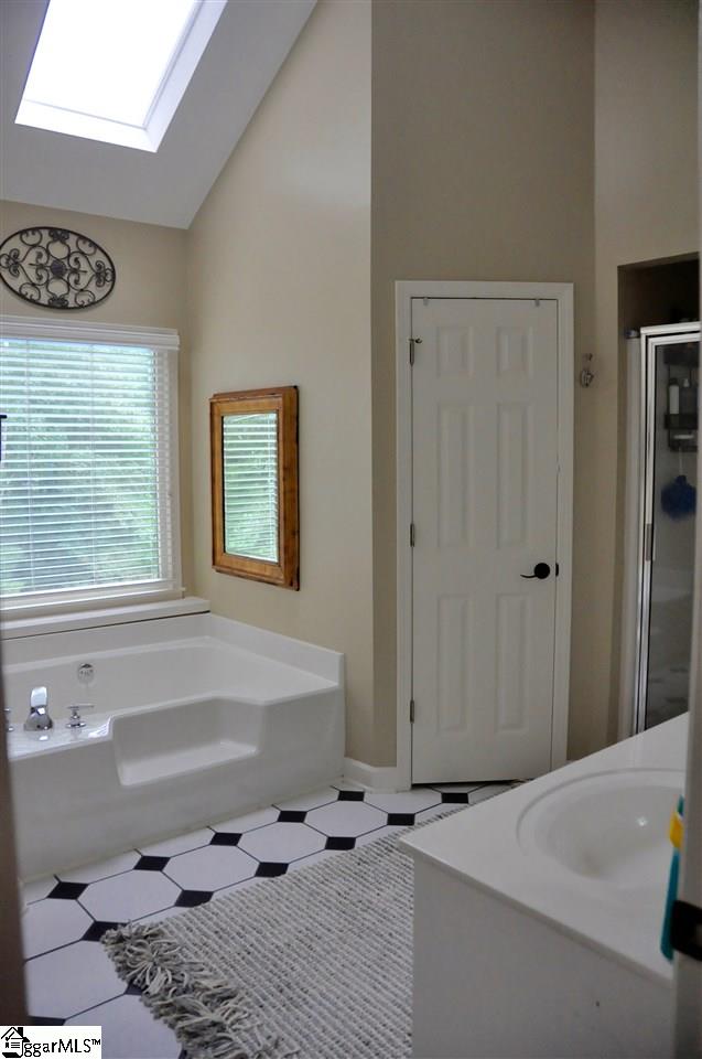 317 Deer Spring Lane Simpsonville, SC 29680 - Photo 11 of 36 Gallery Image 11