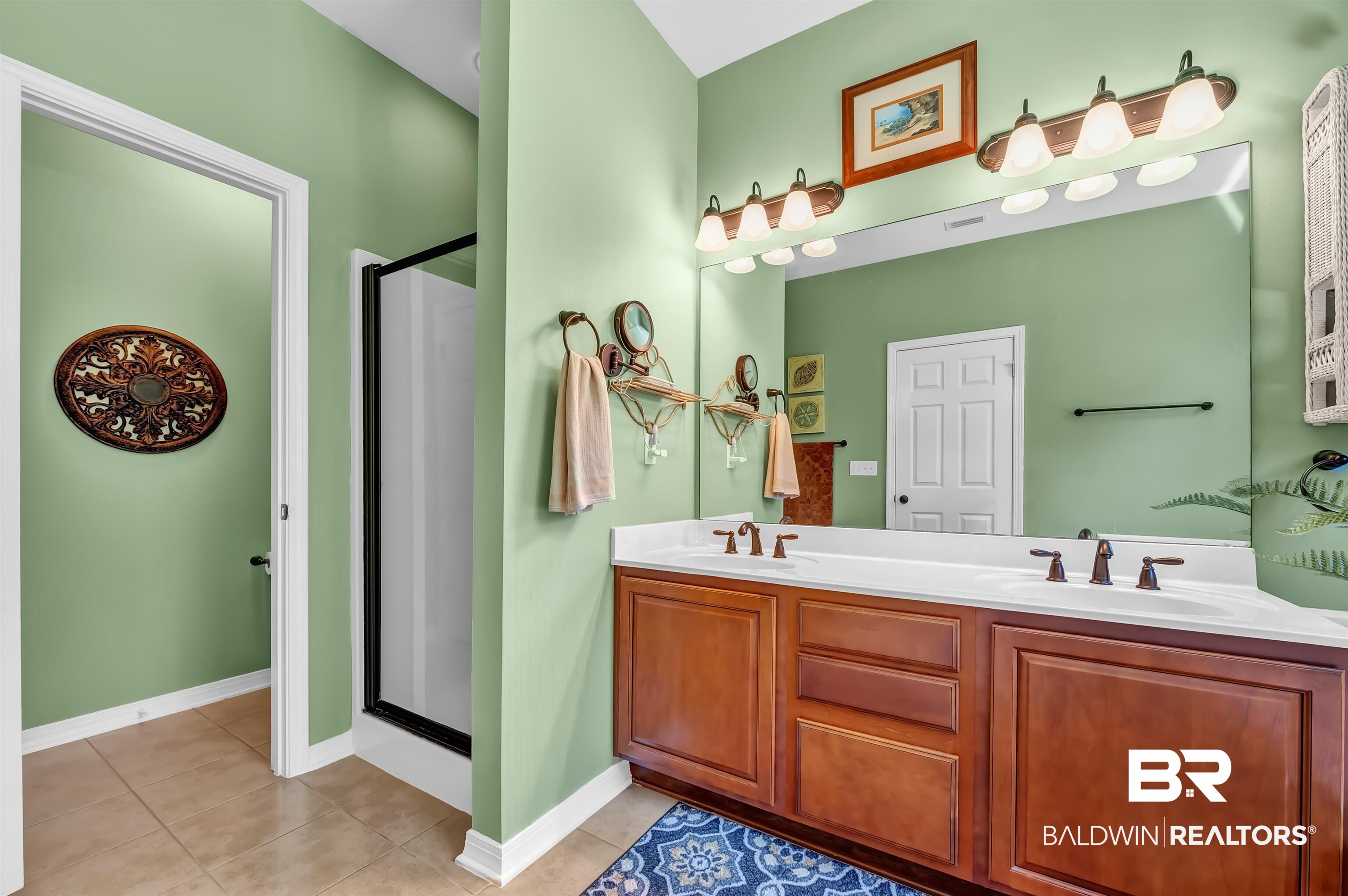 1243 Pembroke Way Foley, AL 36535 - Photo 29 of 46 Primary Ensuite