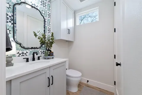 $1,399,000 | 2004 Chestnut Avenue, Unit 1, Austin, TX 78722