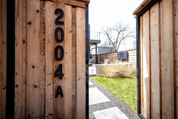 $1,399,000 | 2004 Chestnut Avenue, Unit 1, Austin, TX 78722