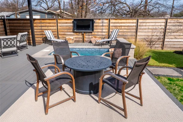 $1,399,000 | 2004 Chestnut Avenue, Unit 1, Austin, TX 78722