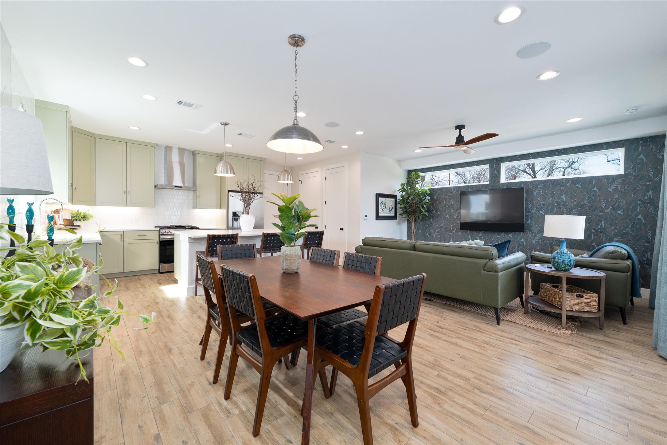 2004 Chestnut Avenue, Unit 1 Austin, TX 78722 - Photo 39 of 39 Open floor plan