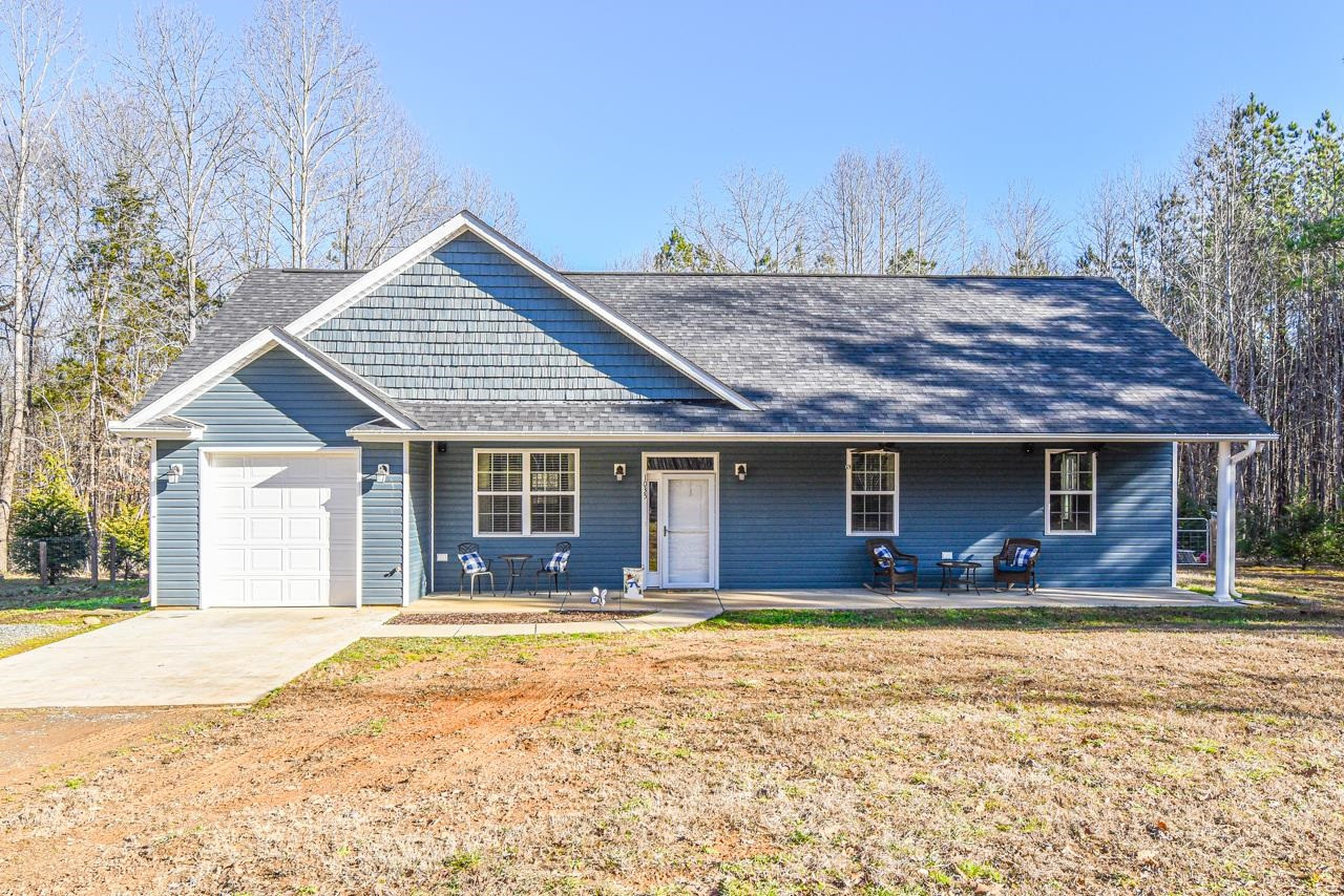 1035 West Perry Road Siler City, NC 27344 - Photo 1 of 41 Photo 1