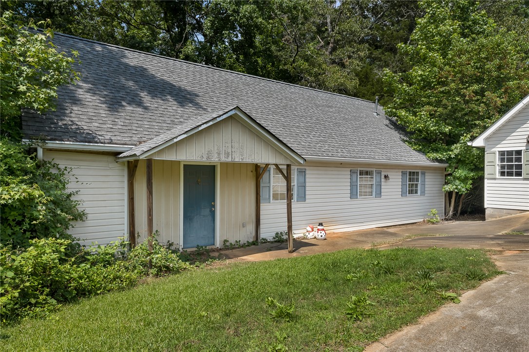 111 Shore Line Drive Anderson, SC 29626 - Photo 11 of 20