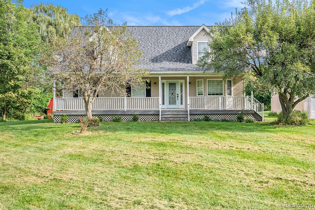 5974 West Oregon Road Lapeer, MI 48446 - Photo 1 of 40