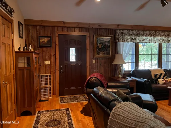 $652,000 | 17 Hawkins Lane, Horicon, NY 12815