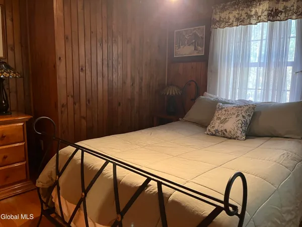 $652,000 | 17 Hawkins Lane, Horicon, NY 12815